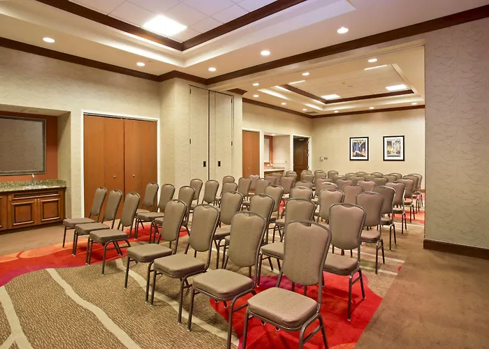 Hotel Hilton Garden Chicago/midway Airport 3*