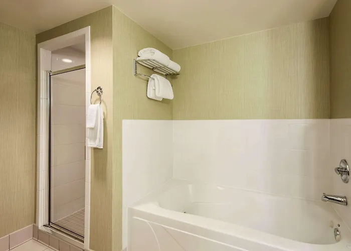 Hilton Garden Chicago/midway Airport Hotel 3*