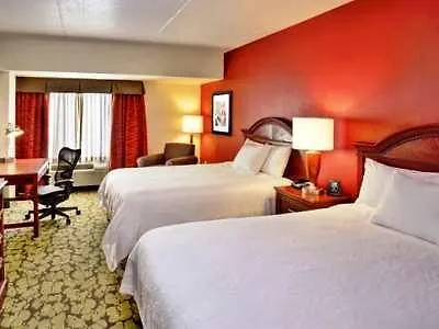 Hilton Garden Chicago/midway Airport 3*